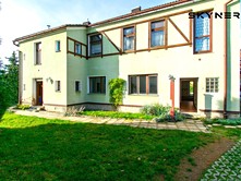 Prodej  rodinného domu 555 m², pozemek 1 002 m²